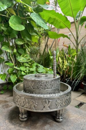 ANTIQUE GERMAN SILVER THIRUGU KAL