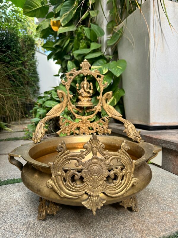VINAYAKAR URLI