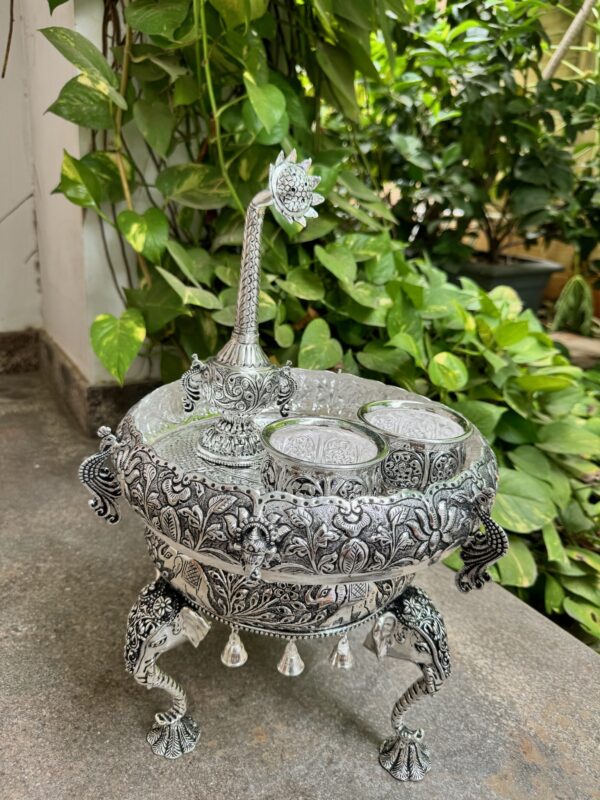 ANTIQUE GERMAN SILVER PANEER SET WITH MUKKALI
