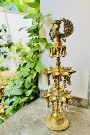 Triple Layer Bell Vizhakku