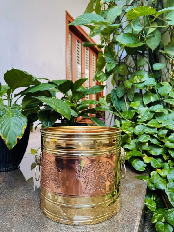 BRASS ELEPHANT PLANTER