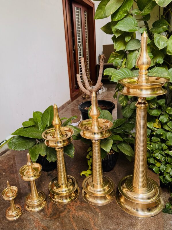 Kerala VIZHAKKU | LAMP | VILAKKU