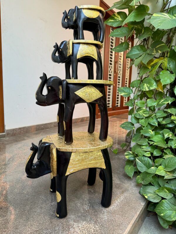 ELEPHANT STAND