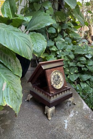 BOX CLOCK