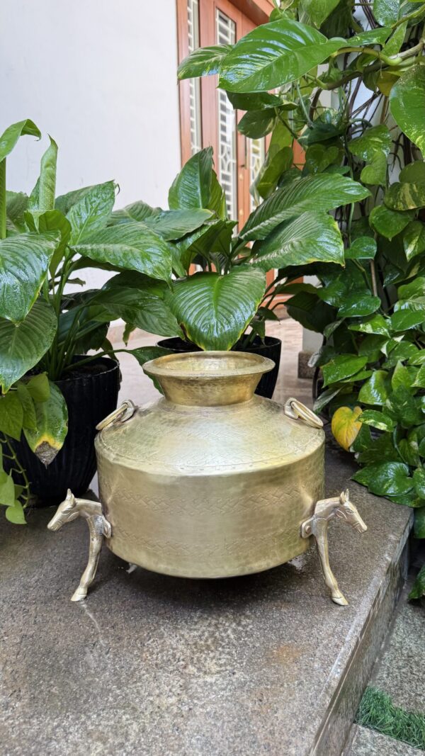 ANTIQUE HORSE PAANAI - LARGE