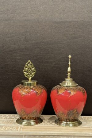 SCARLET RED VASE