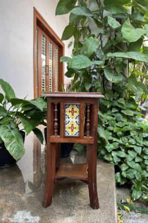 WOODEN TILE TABLE - MEDIUM