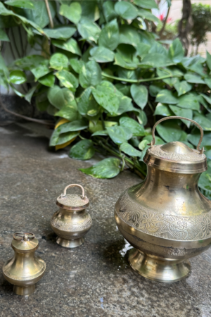 WATER POT