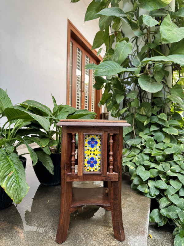WOODEN TILE TABLE - SMALL