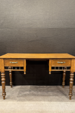 CHETTINAD DRESSING TABLE