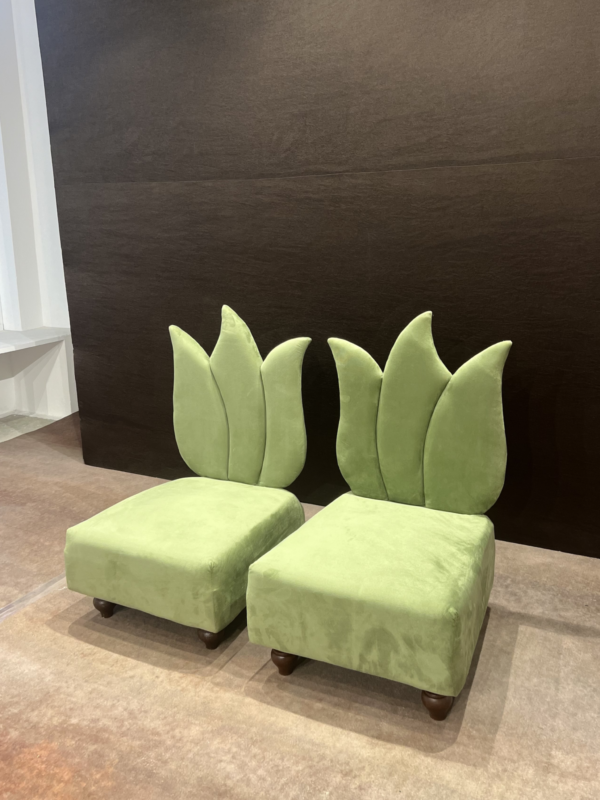 GREEN TULIP LOW SEATER