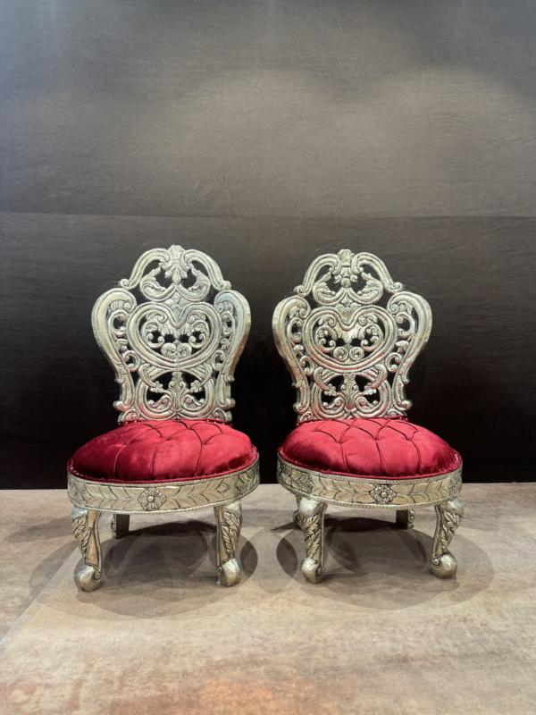 ANTIQUE MANDAP CHAIR- RED