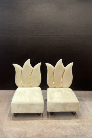 BEIGE TULIP LOW SEATER