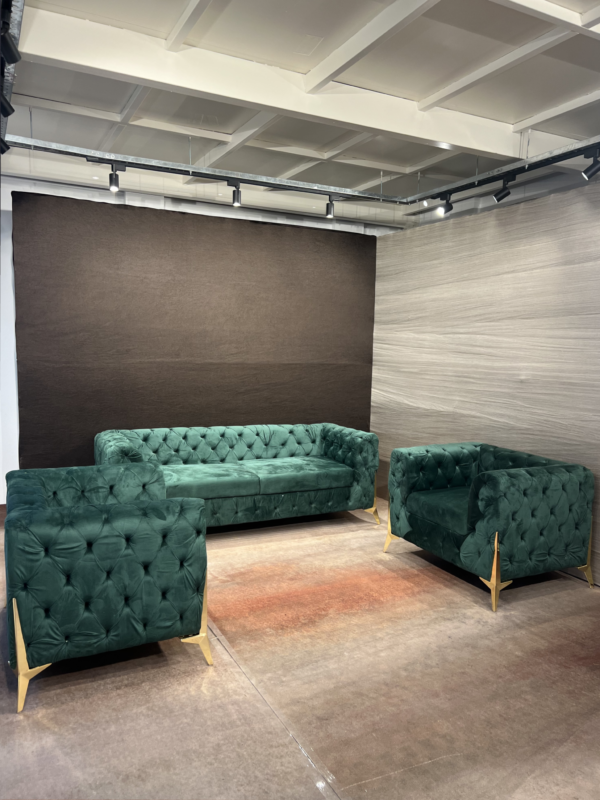 GREEN CHESTERED SOFA SET