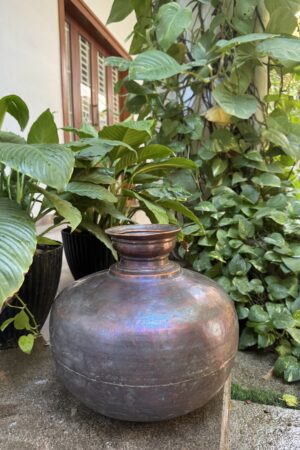 COPPER ANTIQUE POT