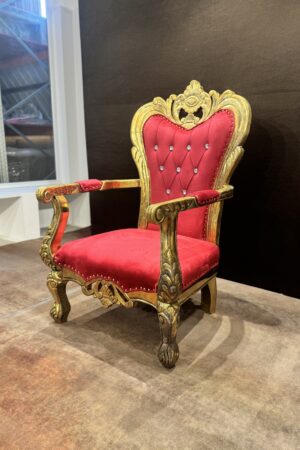 RED HIGH BACK CHAIR