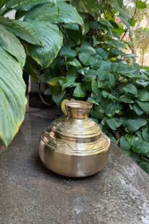 ANTIQUE BOX
