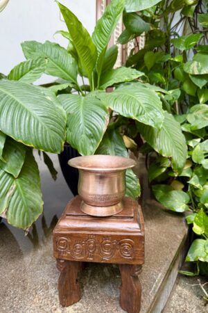 CHANDANA KINNAM PEZHLAI