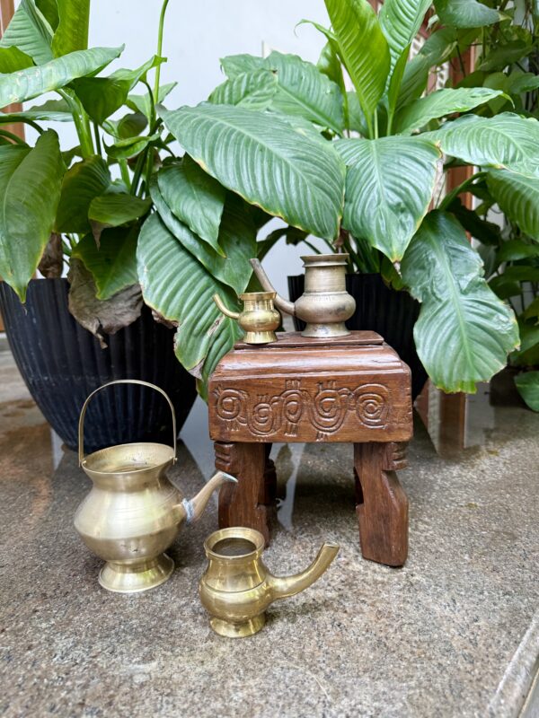 MINIATURE KINDI