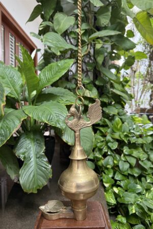 HANGING ANNAPAKSHI OIL VIZHAKKU / LAMP