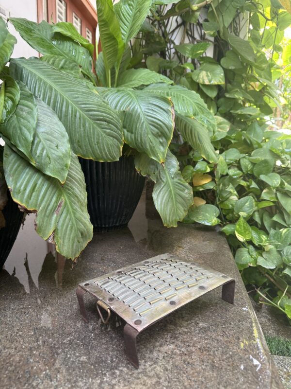 VINTAGE GRATER