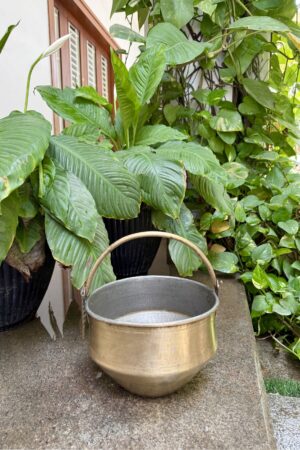 ANTIQUE SAMBAR VAALI