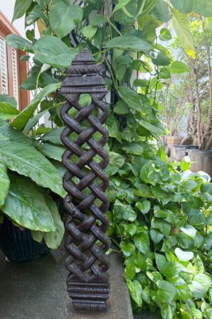 WOODEN BRAIDED SPOON STAND B