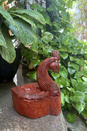 ROOSTER UPPU JAADI / WOODEN BOX